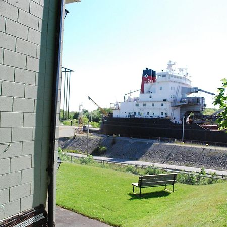 The Inn At Lock Seven Thorold Exteriör bild