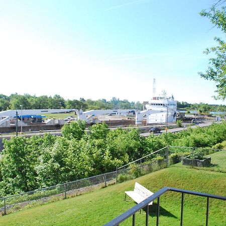 The Inn At Lock Seven Thorold Exteriör bild