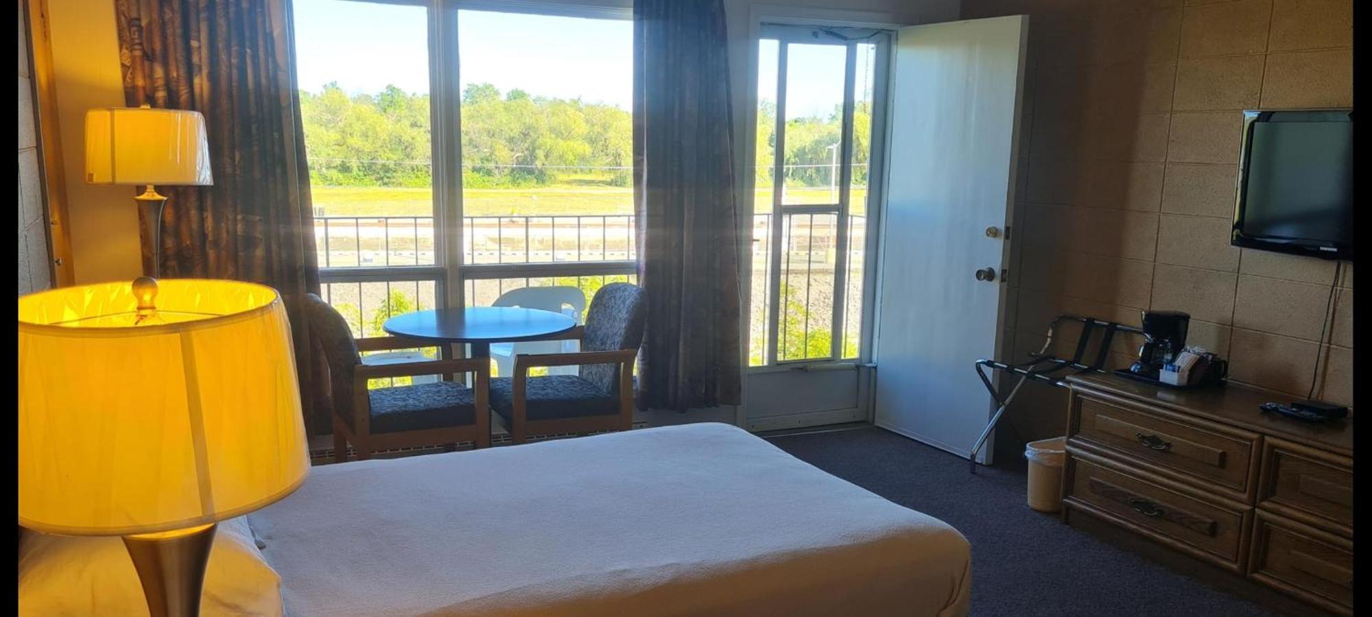 The Inn At Lock Seven Thorold Exteriör bild
