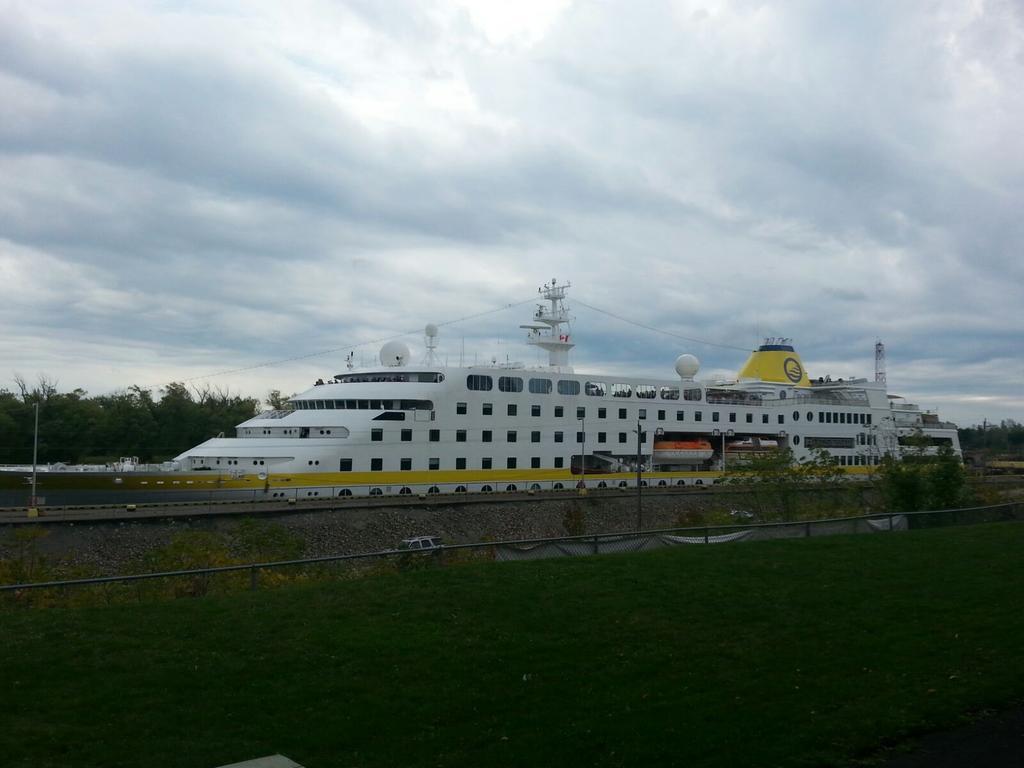 The Inn At Lock Seven Thorold Exteriör bild