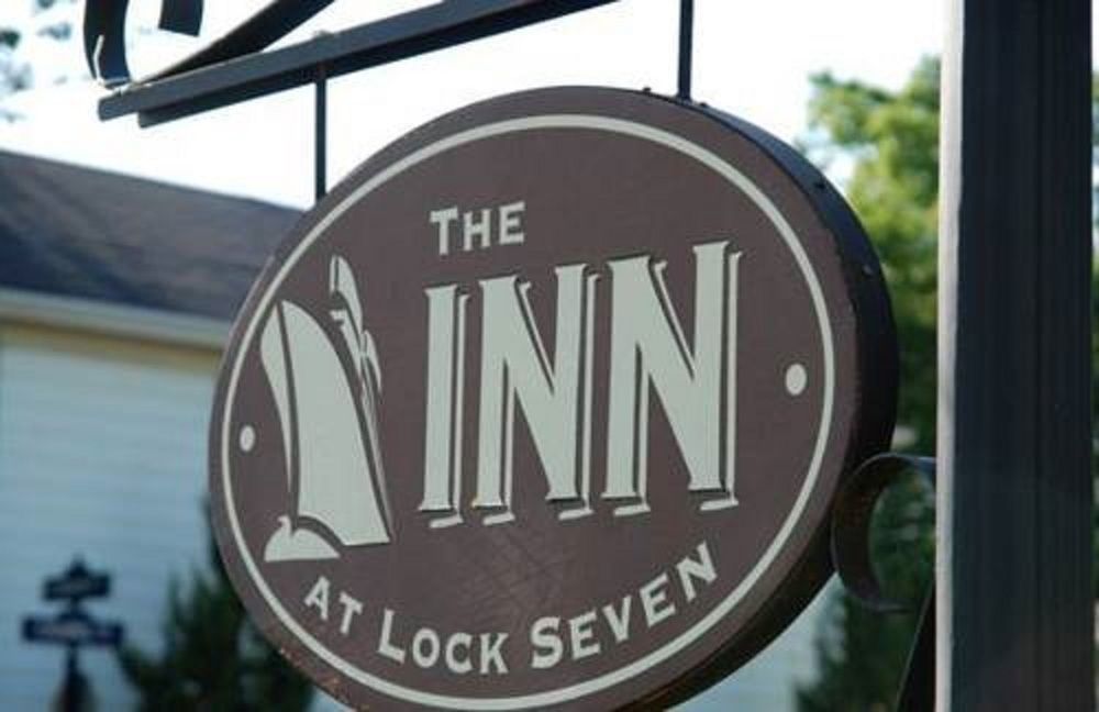 The Inn At Lock Seven Thorold Exteriör bild