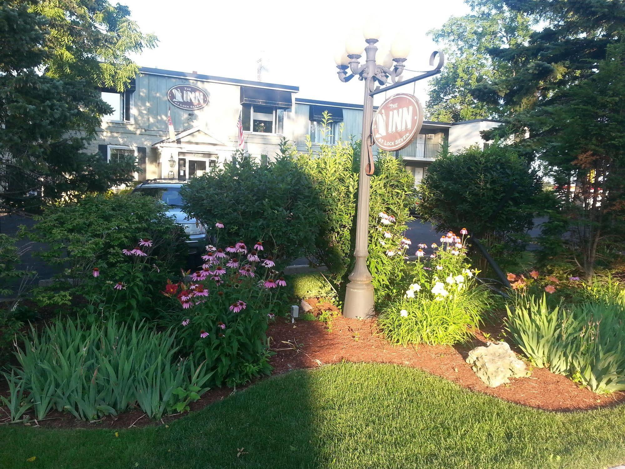 The Inn At Lock Seven Thorold Exteriör bild